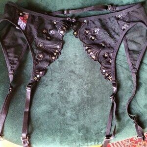 Shirley of Hollywood garter belt black lace size large